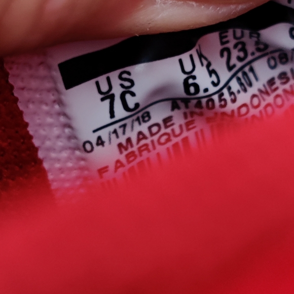 Nike Air Jordan Legacy High Tops - Picture 6 of 7